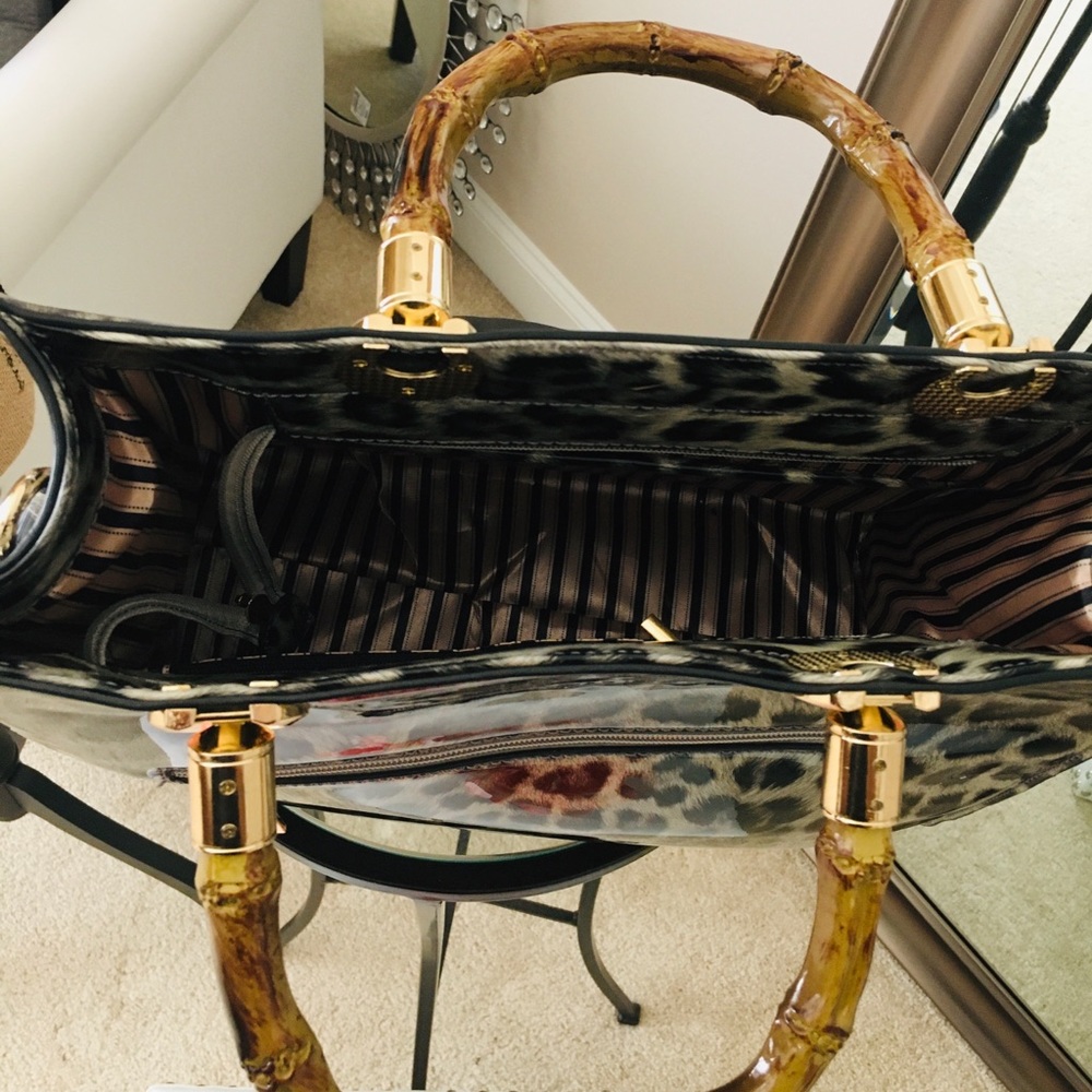 Handbag - Picture 3 of 5